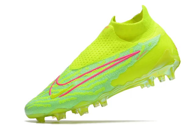 Nike Phantom GT Yellow Pink Confort de chaussette Tissu tricoté Supérieur Asymétrique Col sans lacets Surface ferme Chaussures de football 11