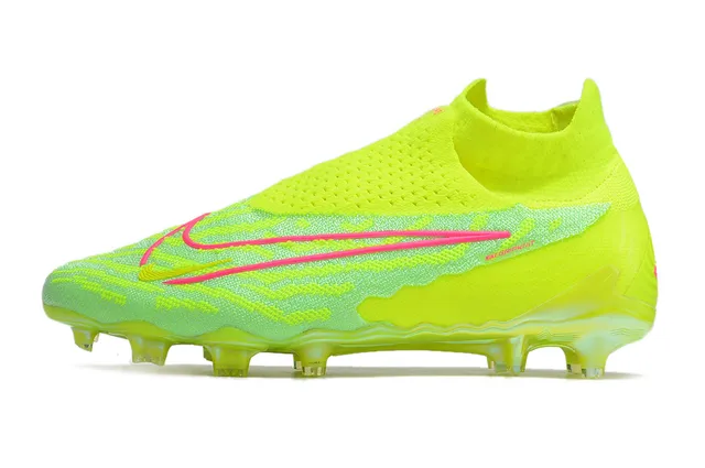 Nike Phantom GT Yellow Pink Confort de chaussette Tissu tricoté Supérieur Asymétrique Col sans lacets Surface ferme Chaussures de football 12
