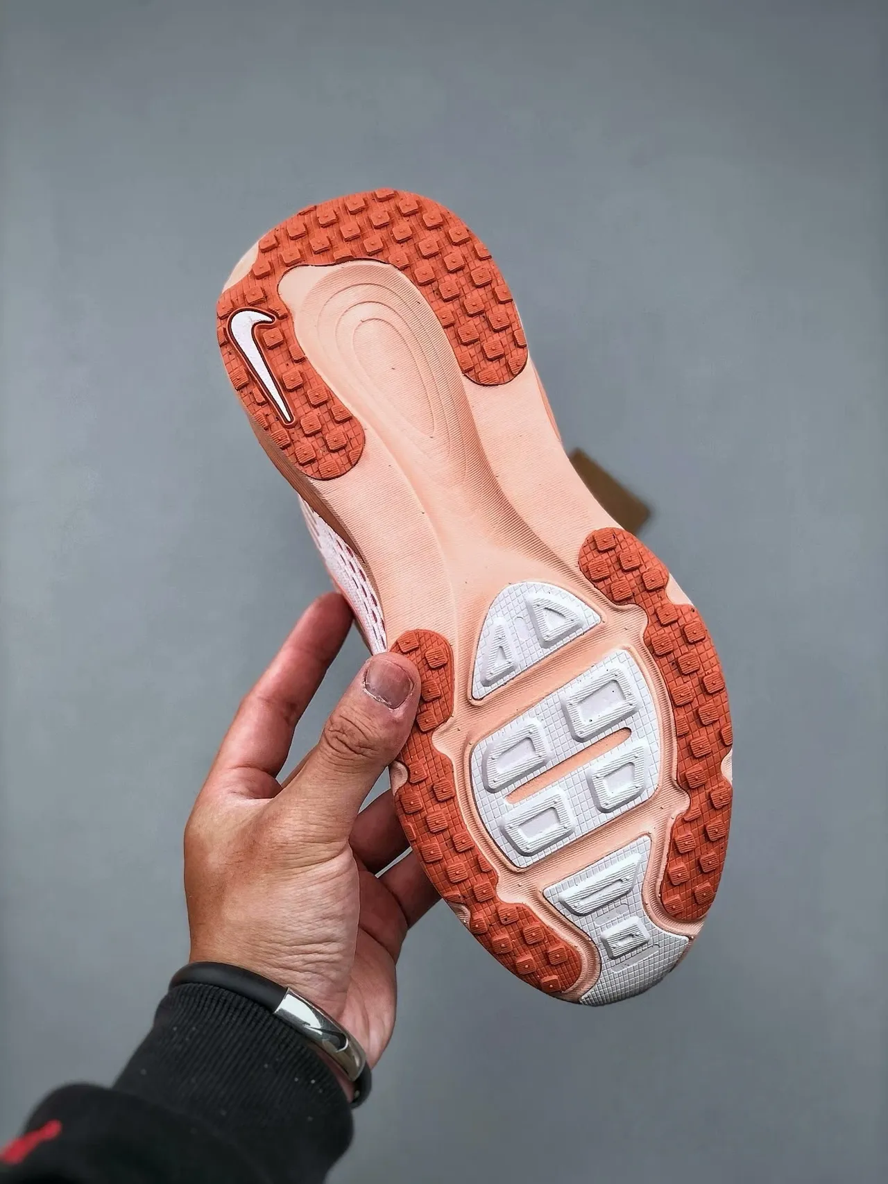 Nike rose orange respirant tissage supérieur superpositions motif ondulé chaussures de course 8