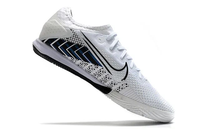 Nike Pink Silver Knit Upper Low-Profile Silhouette Indoor Soccer Shoes 23