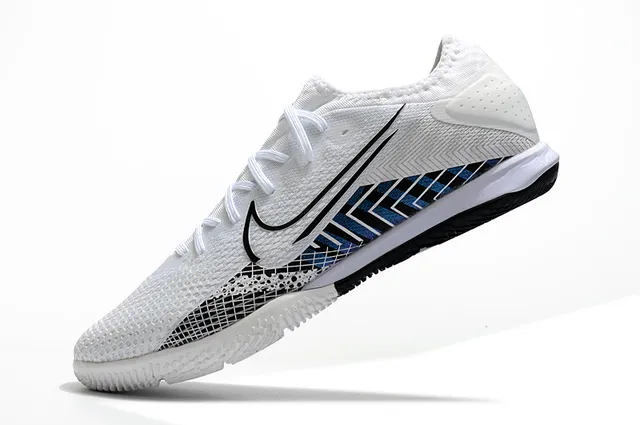 Nike Pink Silver Knit Upper Low-Profile Silhouette Indoor Soccer Shoes 24