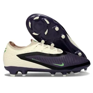 Nike Violet Beige Coupe Basse Tige Texturée Synthétique Sol Firme Chaussures de Football
