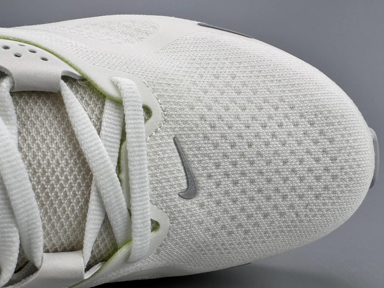 Nike ReactX White Yellow Engineered Mesh Upper Sculpted Midsole Running Shoes 2