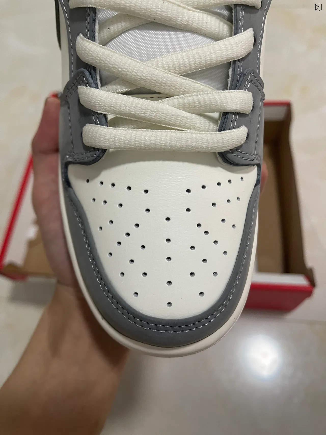 Nike SB Dunk Low Zapatillas de Skate Gris Blanco Marrón 3