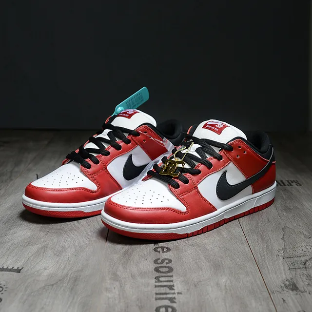 Nike SB Dunk Low Red White Black Skateboard Shoes 4