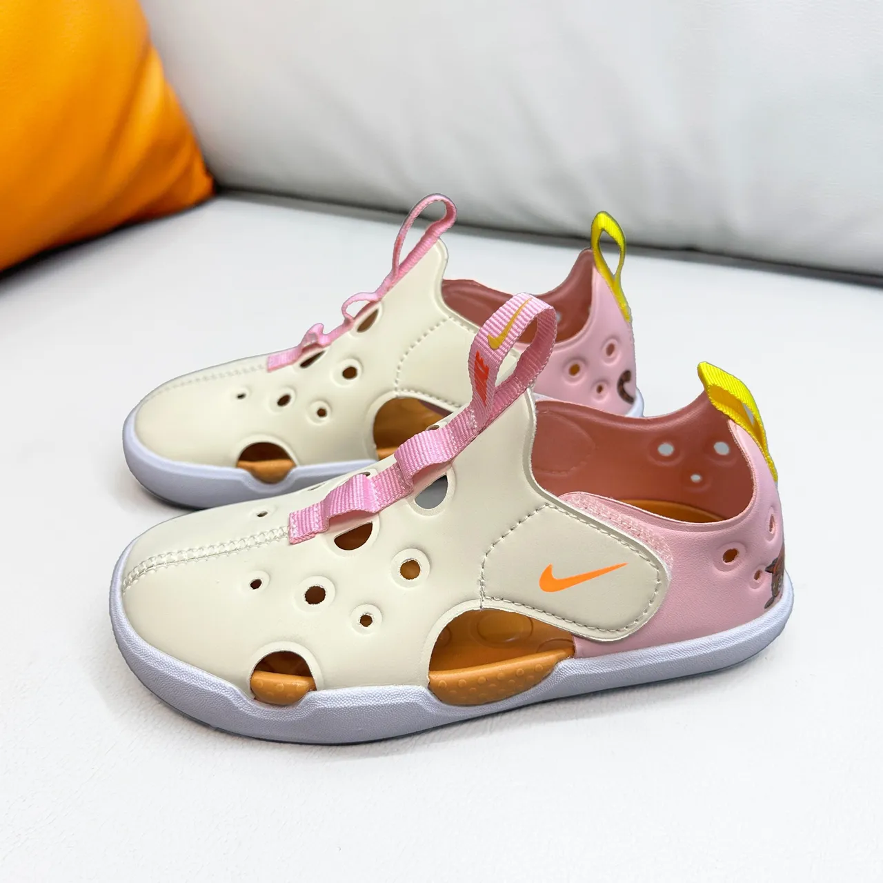 Nike Sunray Protect Kids Pink Perforated Strap Casual Sandals 4