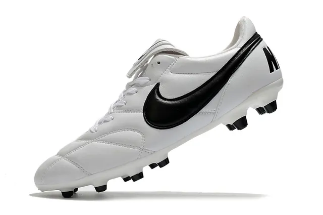 Nike Tiempo नारंगी काला लो-कट क्विल्टेड लेदर अपर फर्म-ग्राउंड फुटबॉल जूते 16