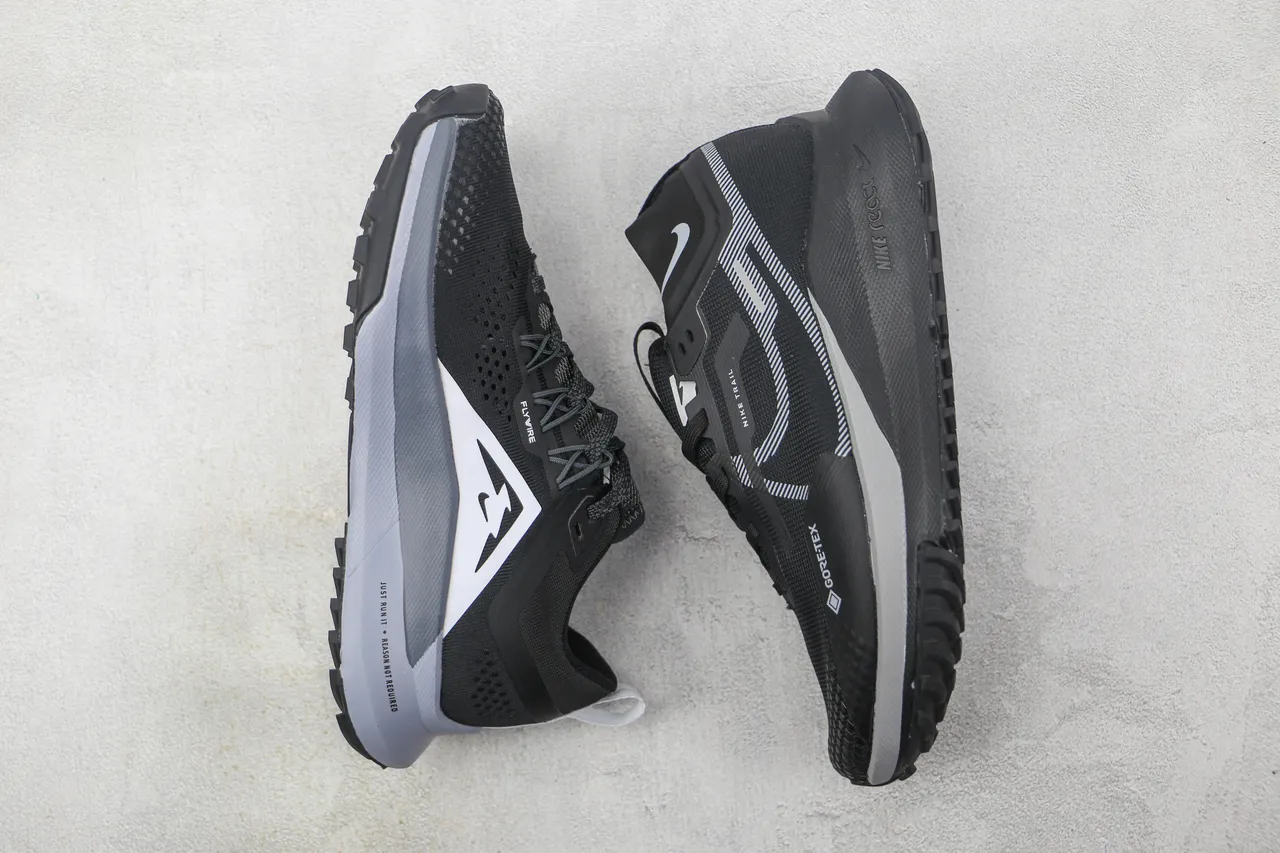 Nike Trail Preto Cinza Malha e Sintético Superior GORE-TEX Impermeabilização Tênis de Corrida 2