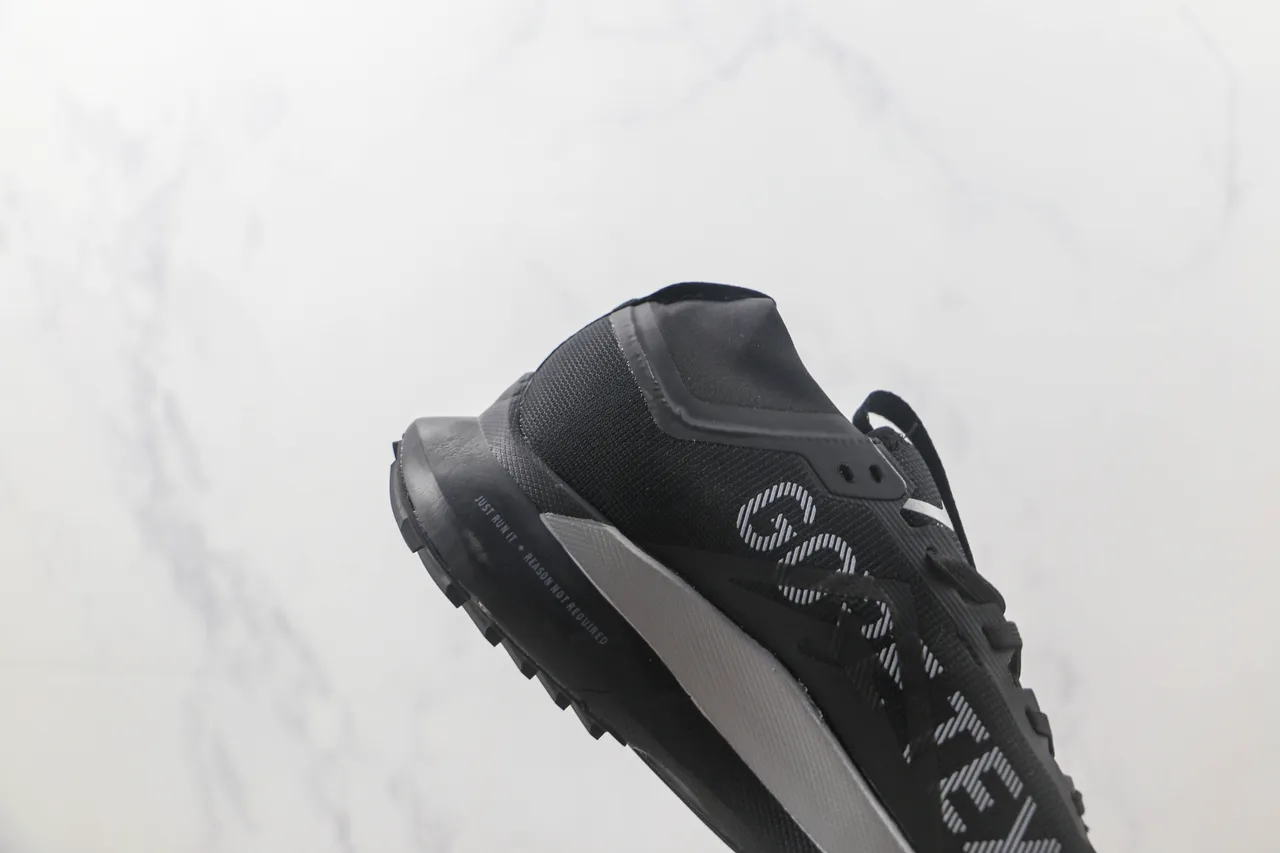 Nike Trail Preto Cinza Malha e Sintético Superior GORE-TEX Impermeabilização Tênis de Corrida 5