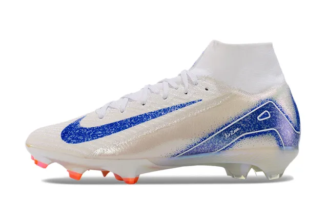 Nike Sapatos de futebol branco e azul de corte alto com ajuste de meia na parte superior, overlay gráfico iridiscente, superfície de firme 6