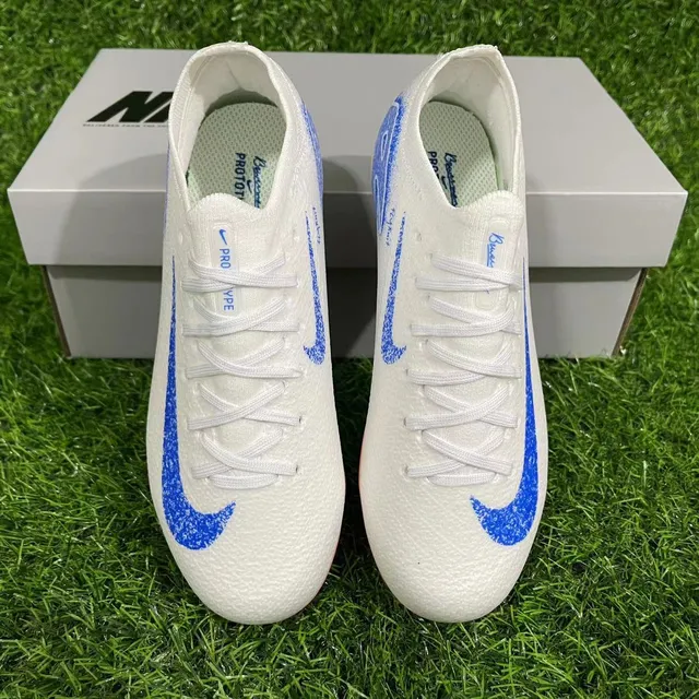 Nike أحذية كرة القدم أبيض أزرق مع upper منسوج ياقة ديناميكية Firm-Ground 8