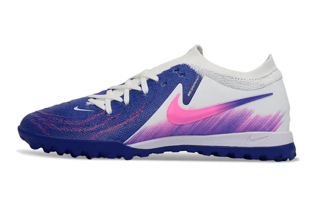 Nike sapatos de futebol com upper de malha branco e azul, bloqueio de cores com gradiente em turf 7