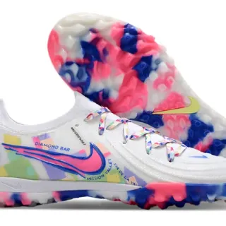 Nike أبيض متعدد الألوان Low-Cut Flyknit Upper Sneakers