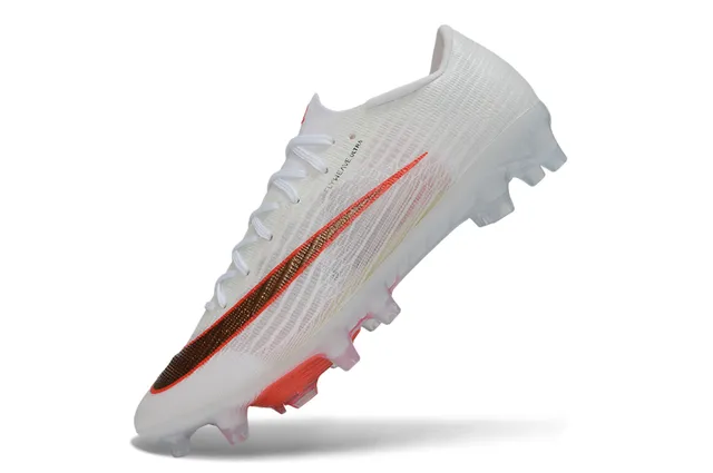 Nike branco e laranja Flyweave upper solado transparente Firm-Ground sapatos de futebol 3