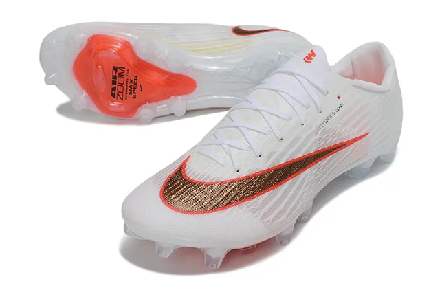 Nike branco e laranja Flyweave upper solado transparente Firm-Ground sapatos de futebol 5