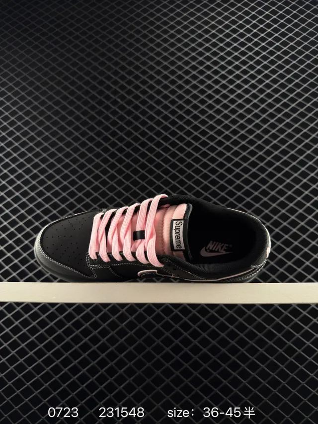 Nike x Supreme SB Dunk Low 黑粉色皮革滑板鞋 4