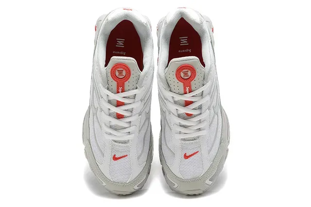 Nike x Supreme Shox NZ White Gray Red Lifestyle Sneakers 2