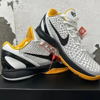 Nike Zoom Kobe VI सफेद काला पीला बास्केटबॉल जूते