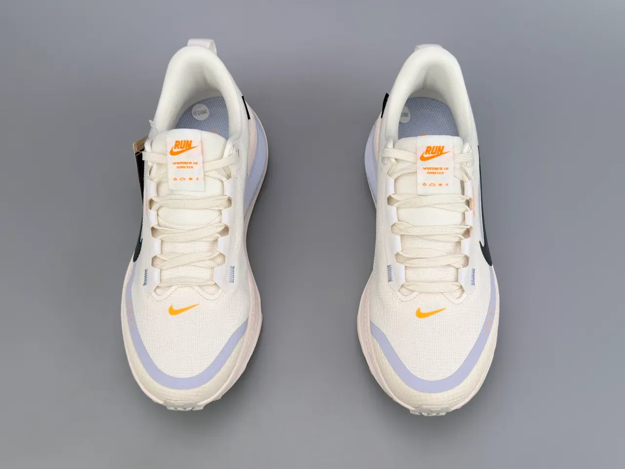 Nike ZoomX 米灰色 工程网布鞋面 GORE-TEX 防水 跑鞋 9