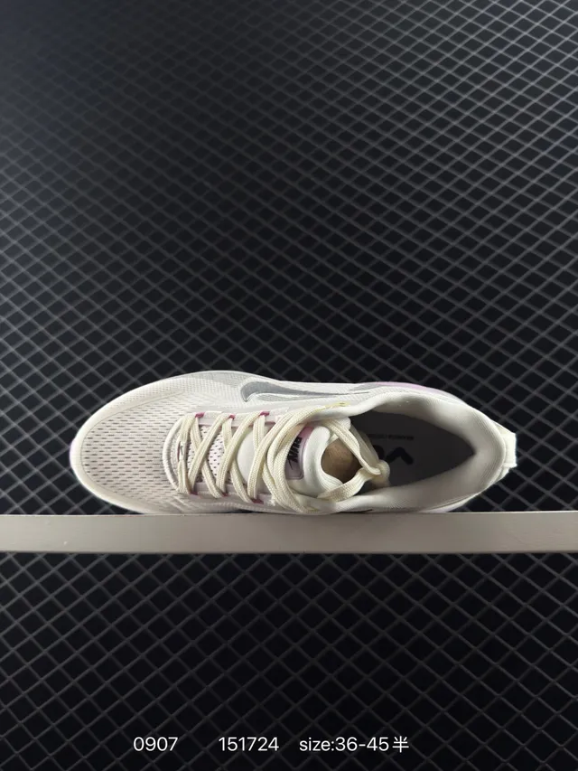 Nike ZoomX Beige Pink Breathable Knit Upper Full-Length Midsole Band Running Shoes 5