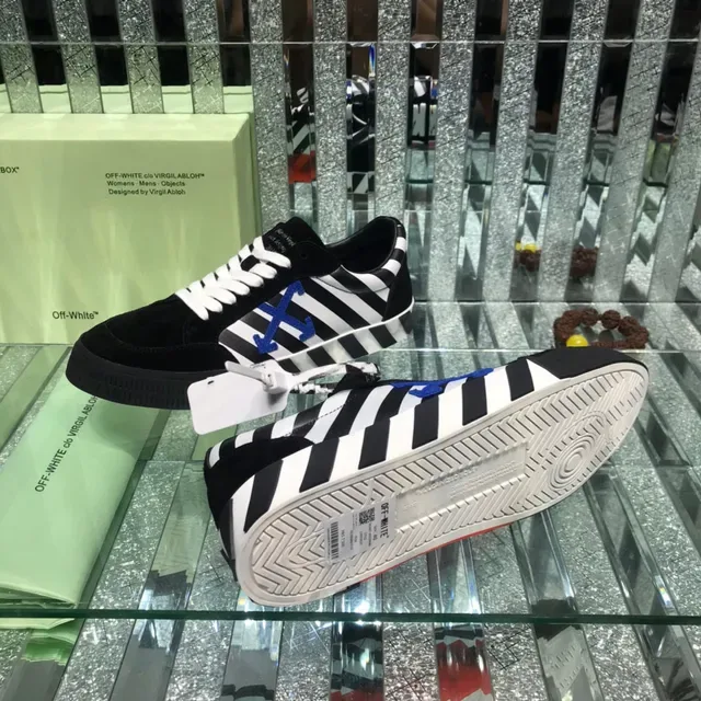 Off-White Arrow Black Diagonal Striped Panel Blue Logo Lifestyle Sneakers 2