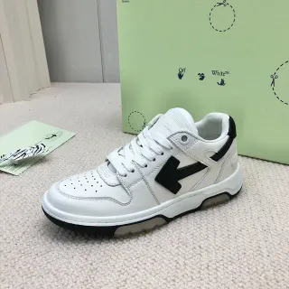 Off-White Arrow Black Low-Top Perforated Toe Lifestyle Sneakers