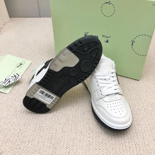 Off-White Arrow Black Baskets de Style de Vie à Encolure Basse avec Orteil Perforé 3