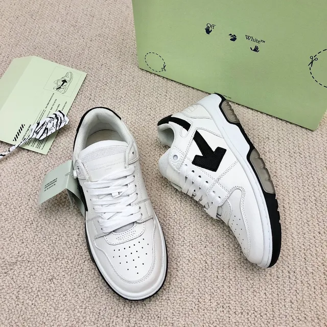 Off-White Arrow Black Baskets de Style de Vie à Encolure Basse avec Orteil Perforé 4