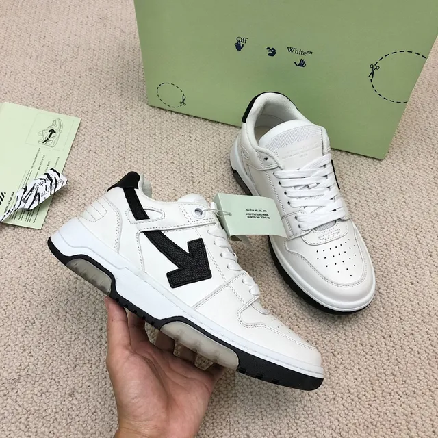 Off-White Arrow Black Baskets de Style de Vie à Encolure Basse avec Orteil Perforé 5