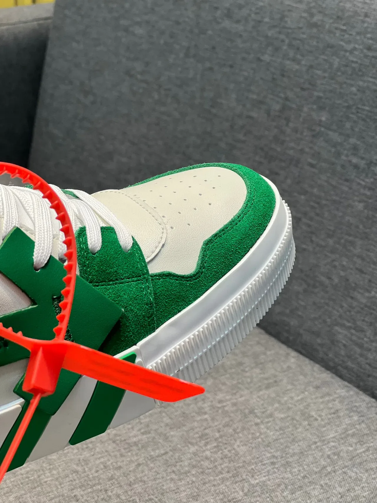 Off-White Arrow Green High-Top Lifestyle Sneakers 3