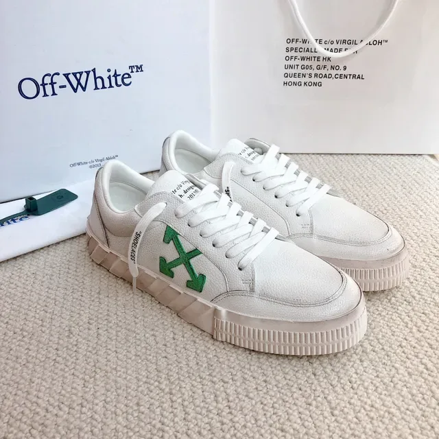 Off-White বেজ গ্রিন লো-টপ শিল্পীয় অনুপ্রাণিত জীবনধারা স্নিকার 8
