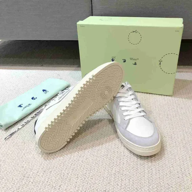 Off-White Fund Gray Baskets Lifestyle à Construction Suédé-Cuir Panelées à Collet Bas 3
