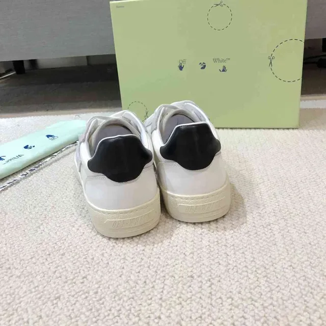 Off-White Fund Gray Baskets Lifestyle à Construction Suédé-Cuir Panelées à Collet Bas 5