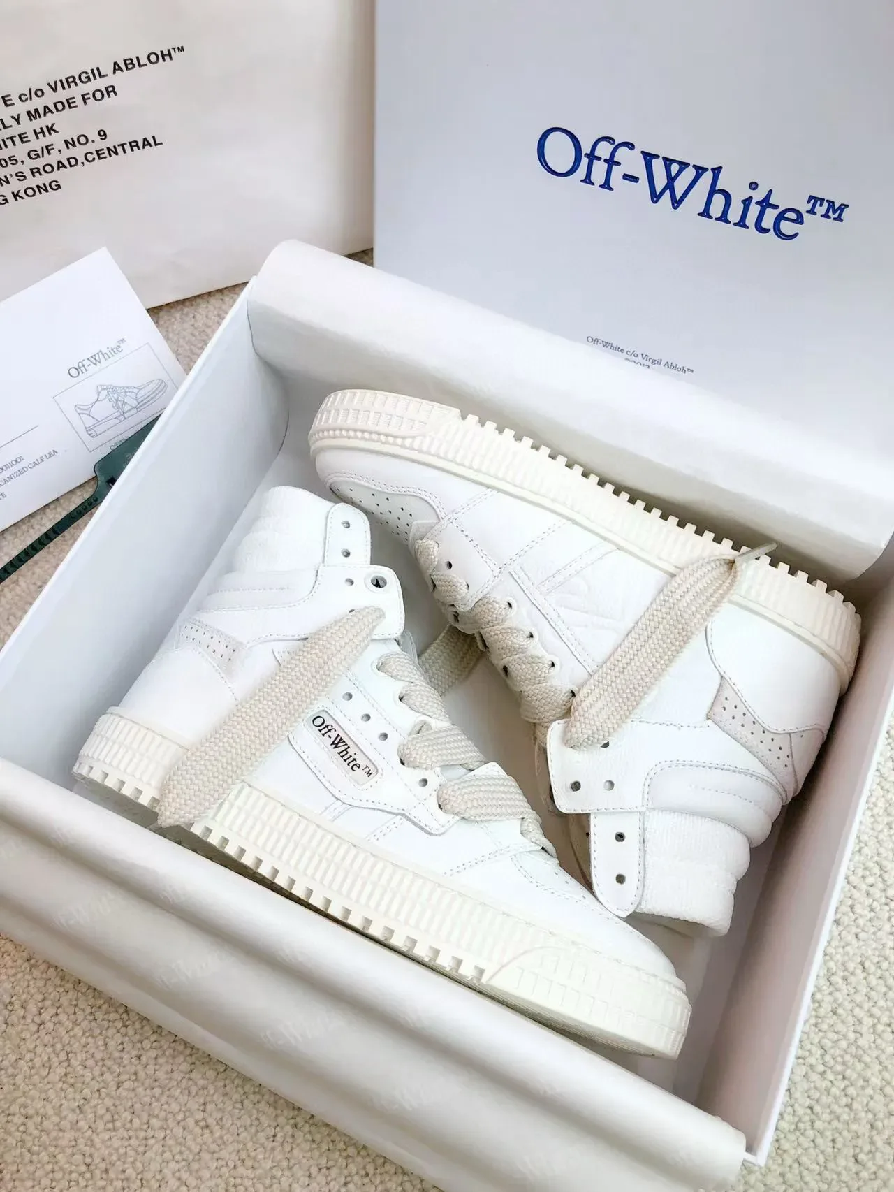 Off-White Zapatilla Lifestyle de Alta Puntera Perforada Beige Zapatillas Lifestyle 2
