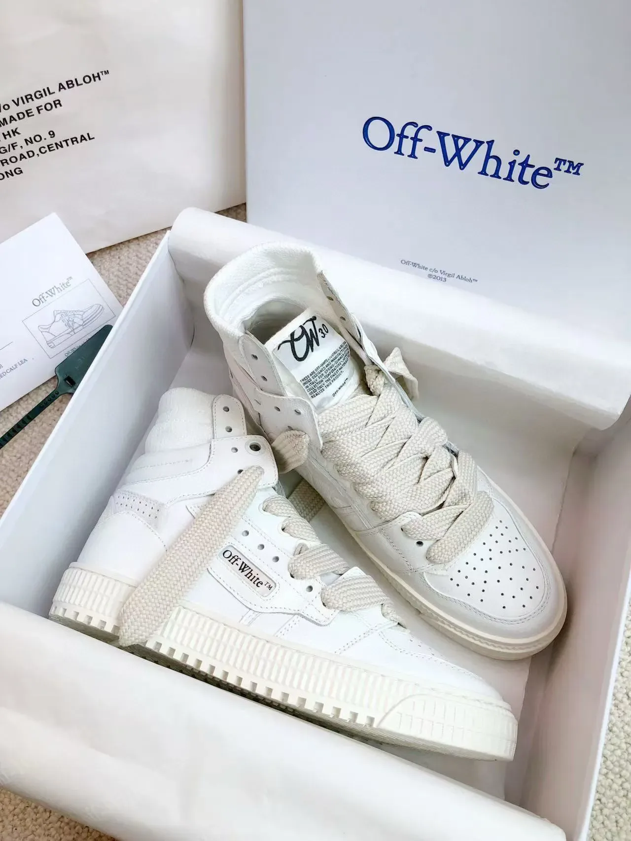Off-White Zapatilla Lifestyle de Alta Puntera Perforada Beige Zapatillas Lifestyle 7