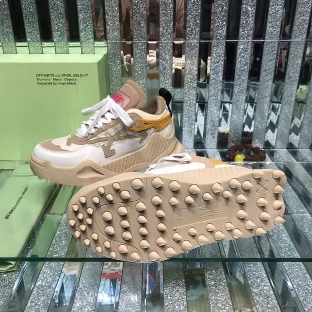 Off-White Runner 米白红厚底运动鞋 2