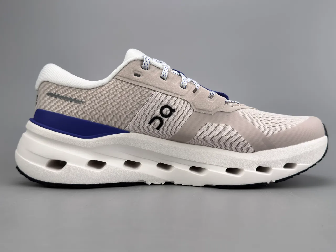 On Beige Bleu respirant maille supérieure ingénieril ouvert hexagonal CloudTec coussinets mediopie chaussures de course 10