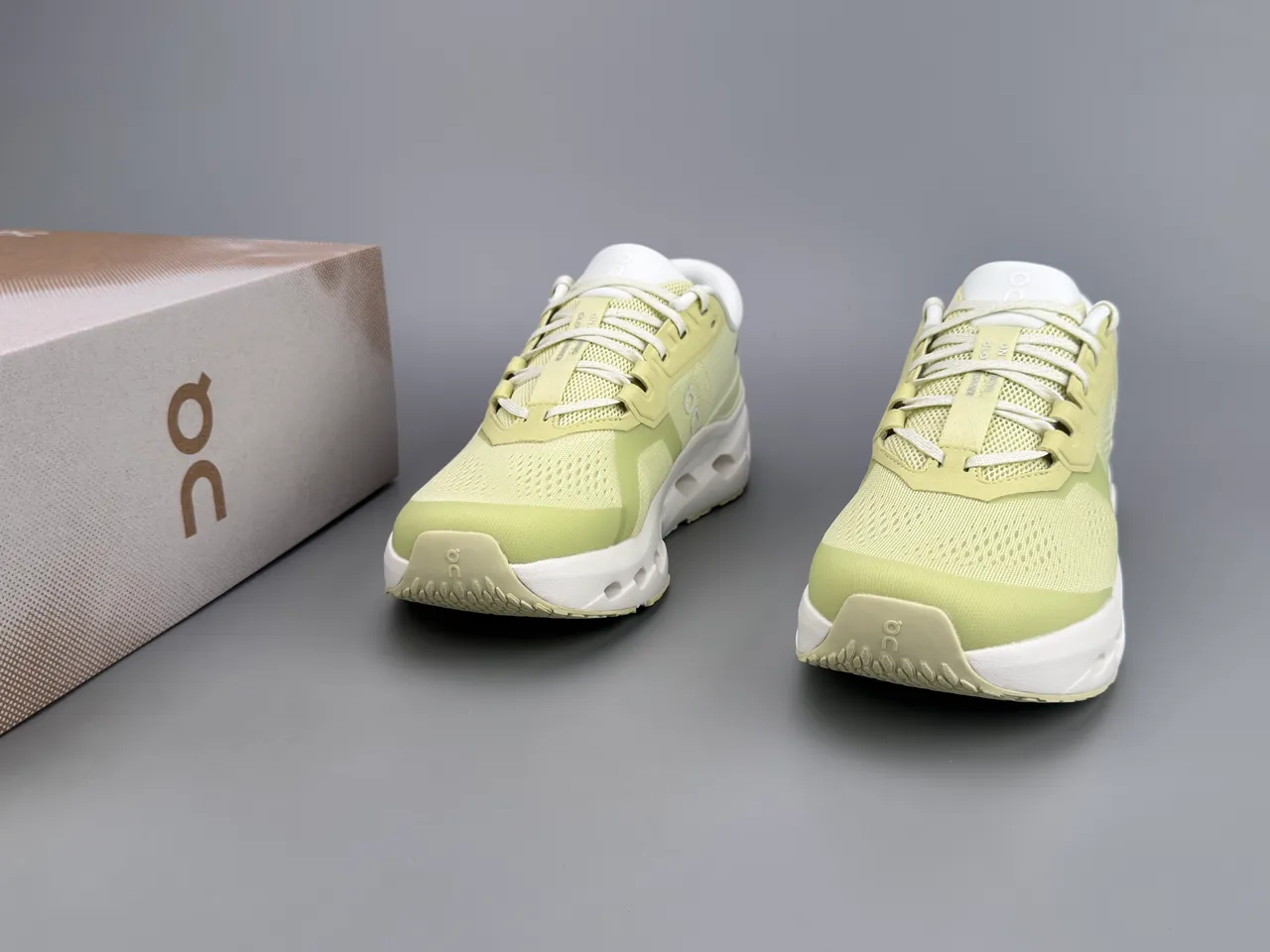On Green White Engineered Mesh Upper Hollowed CloudTec Midsole Pods Running Shoes 4