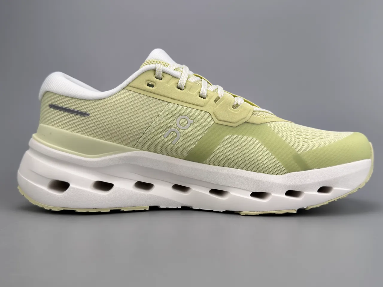 On Green White Engineered Mesh Upper Hollowed CloudTec Midsole Pods Running Shoes 10
