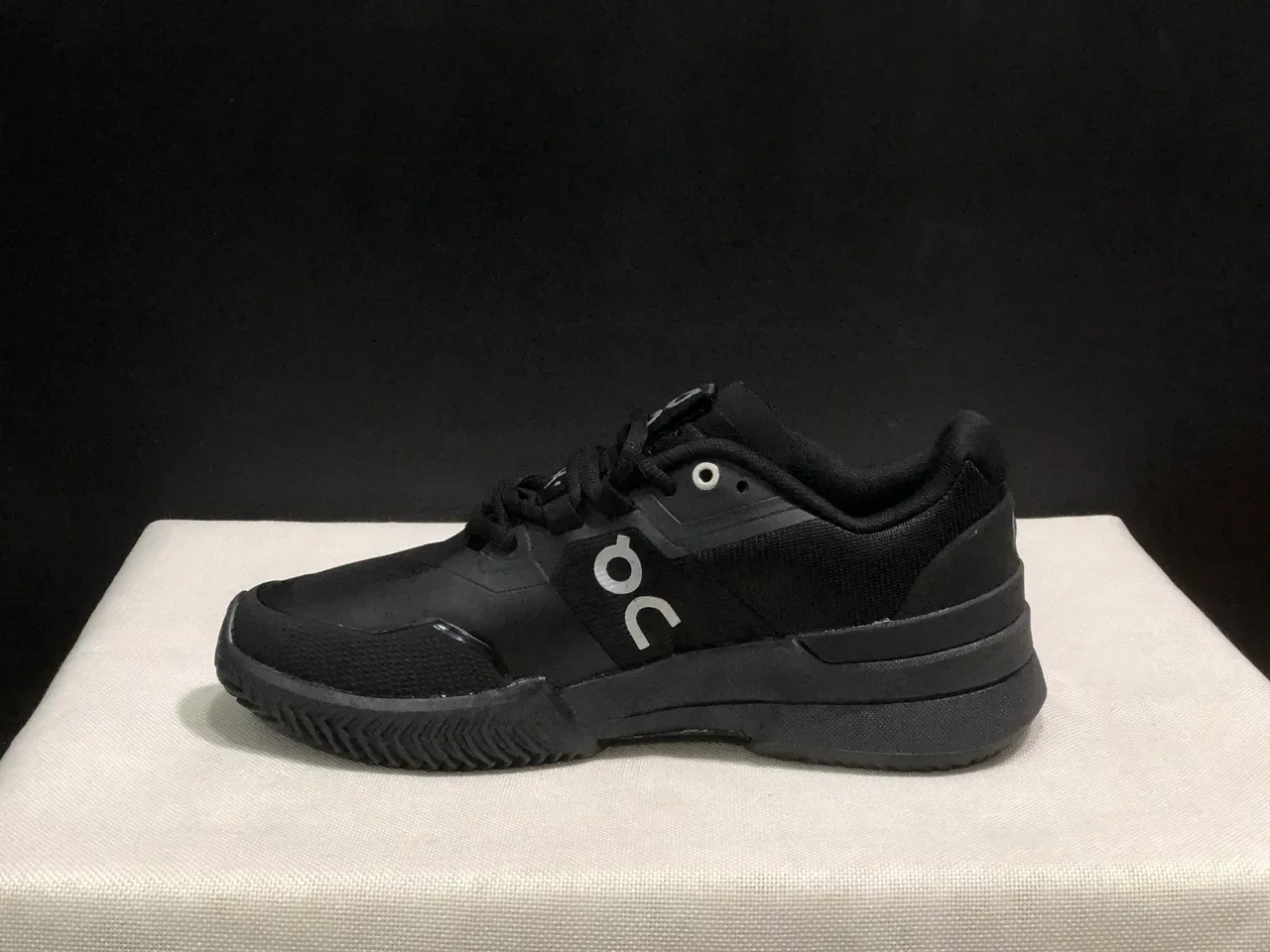 On THE ROGER Pro2 All Black Lifestyle Sneakers 7
