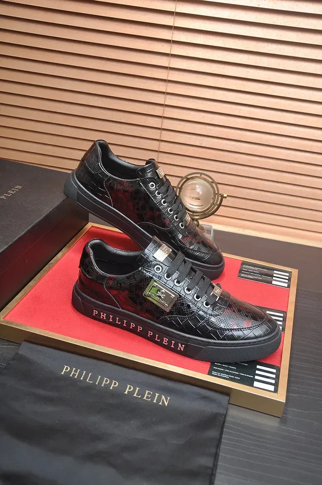 Philipp Plein Tiger أحذية رياضية جلد أسود ذهبي لامع مصقول بتصميم مطرز 4