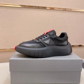 Prada काला लाल प्लेटफॉर्म सोल मेश एंड लेदर अपर लाइफस्टाइल स्नीकर