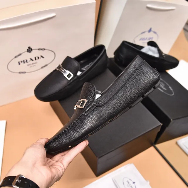 Prada Black Silver Pebbled Leather Metal Horsebit Buckle Loafer 7