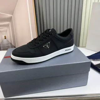 Prada 黑白 低帮 脚趾镂空 生活运动鞋