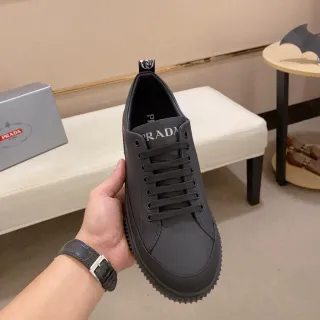 Prada Cloudbust ब्लैक लाइफस्टाइल स्नीकर