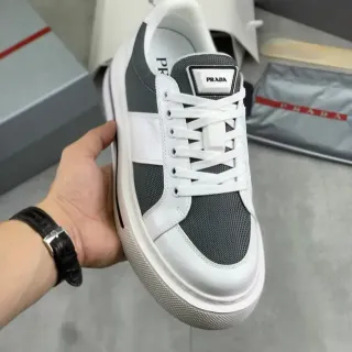 Prada Cloudbust Branco Cinza Sola Chunky Plataforma Painel de Malha e Couro Tênis Lifestyle
