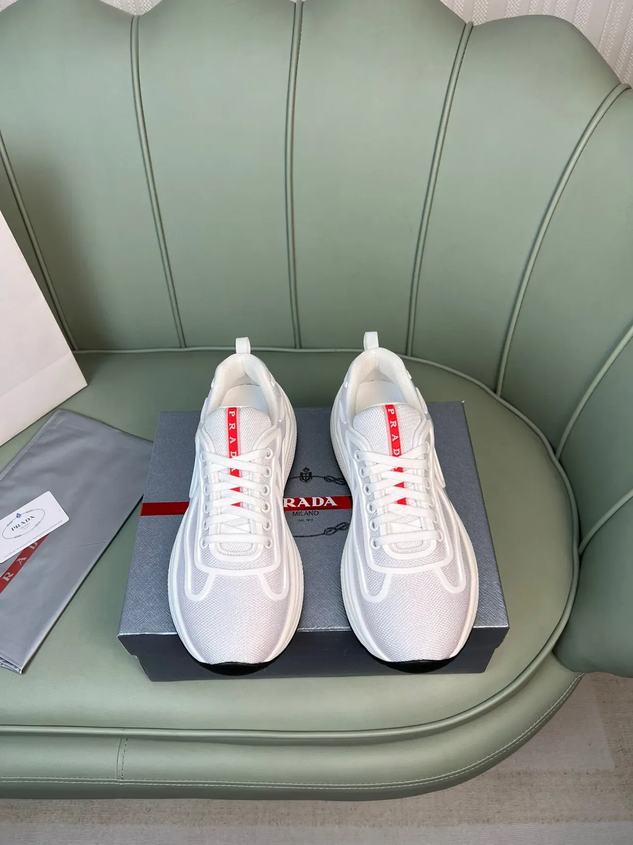 Prada Cloudbust 白灰网面鞋面雕塑中底厚底运动鞋 9