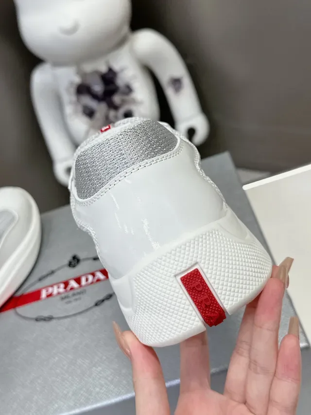 Prada Cloudbust 白漆皮银色网面生活休闲鞋 7