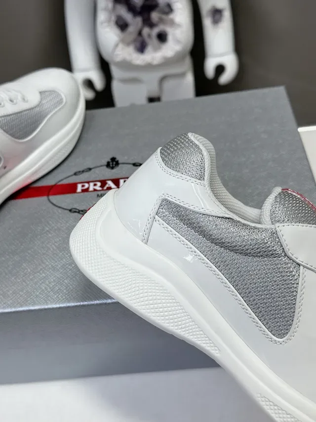 Prada Cloudbust 白漆皮银色网面生活休闲鞋 8