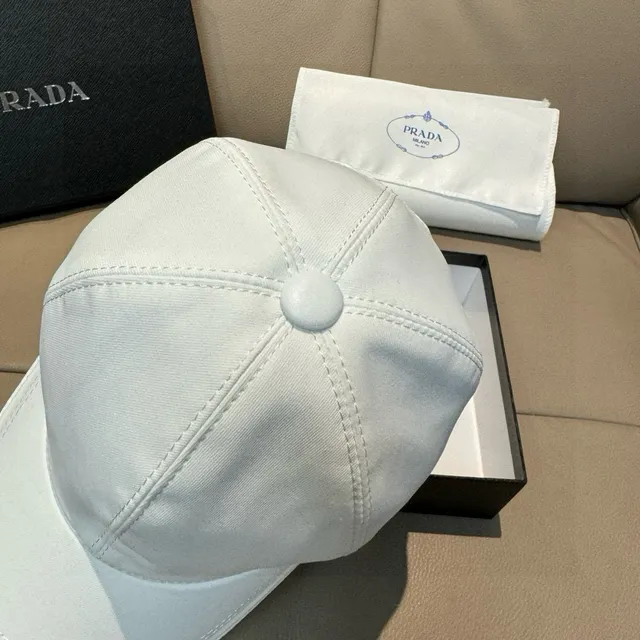 Prada brodé Logo Off-White Baseball Cap 8